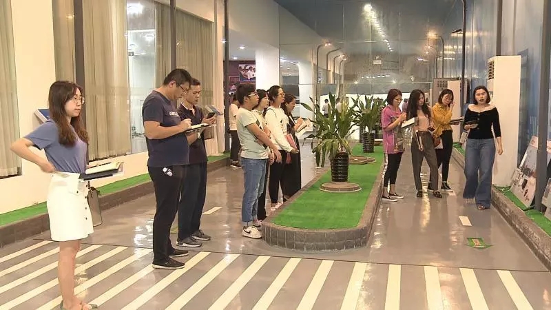 640.webp (2).jpg 640.webp (2).jpg